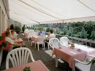 Szálloda Continental 2*